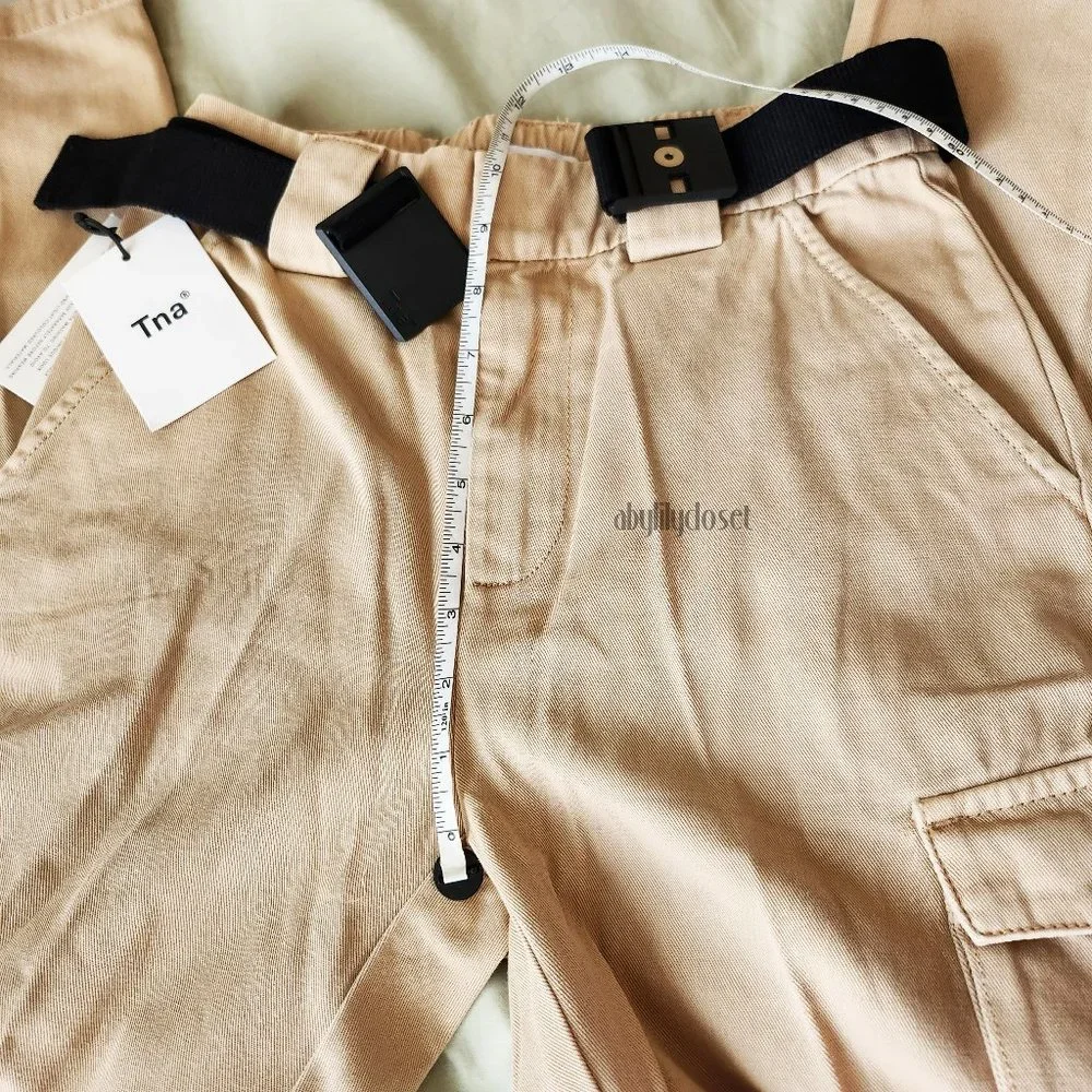 NWT TNA Aritzia Belted Cargo Pant Gd Humus Beige XS - Picture 9 of 13